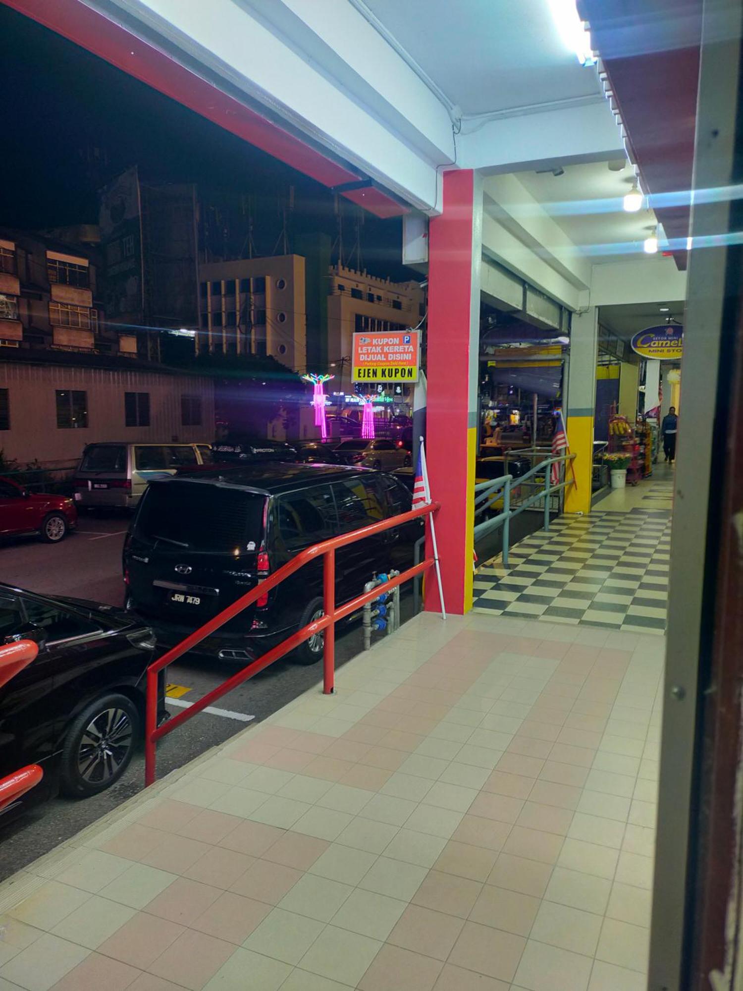 Netasha Holiday Inn Tanah Rata Eksteriør bilde